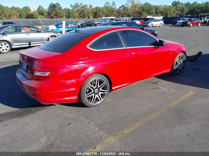 2013 MERCEDES-BENZ C 250 WDDGJ4HBXDG021353