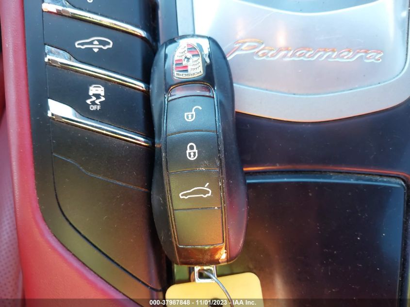 2015 PORSCHE PANAMERA TURBO WP0AC2A75FL070345
