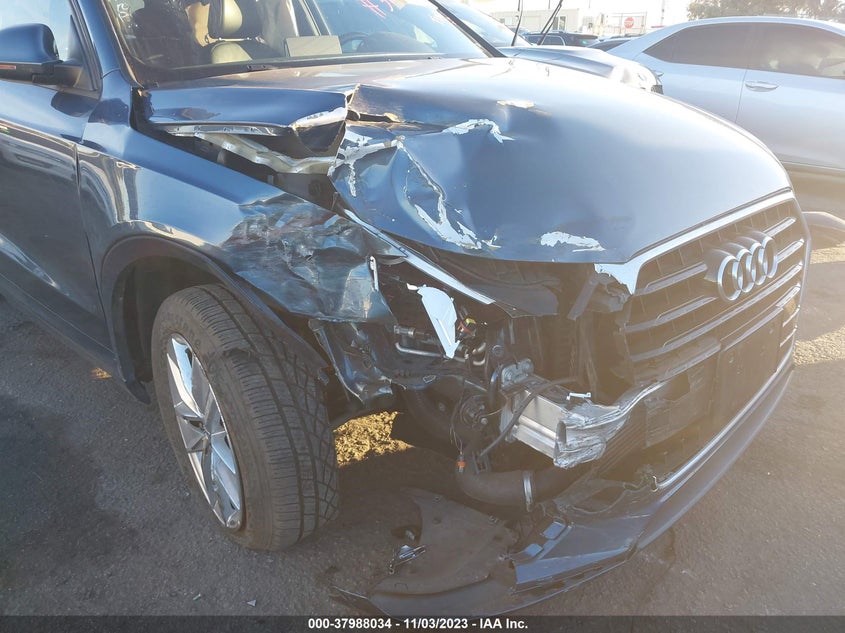 VIN WA1BCCFS8HR012201 2017 AUDI Q3 PREMIUM