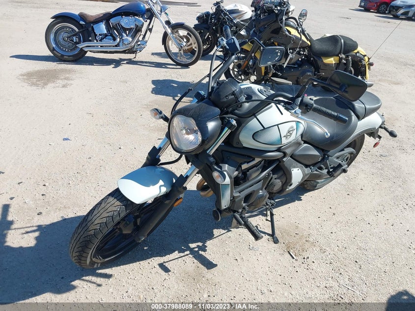 VIN JKAENEC11NDA04385 2022 KAWASAKI EN650 C