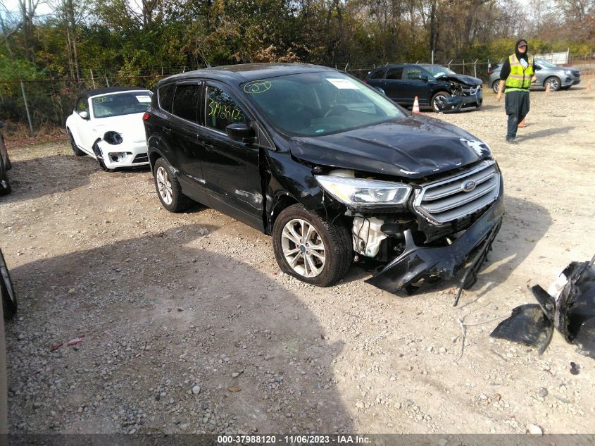 2019 FORD ESCAPE SE - 1FMCU9GD2KUA45284