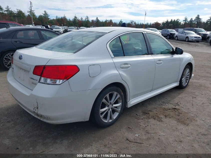 2014 SUBARU LEGACY 2.5I - 4S3BMBA60E3033131