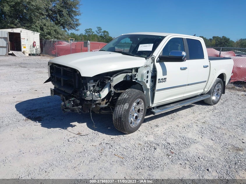 VIN 1C6RR7NM9JS231865 2018 RAM 1500 LARAMIE