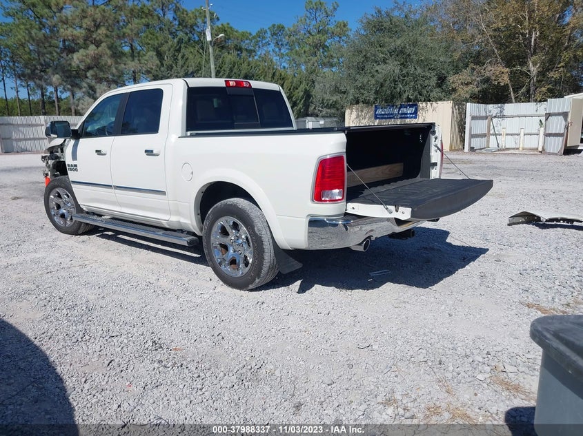 VIN 1C6RR7NM9JS231865 2018 RAM 1500 LARAMIE
