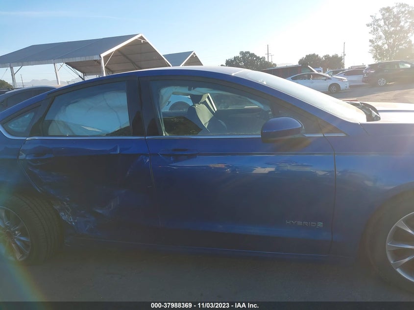 VIN 3FA6P0LU2HR313315 2017 FORD FUSION HYBRID SE