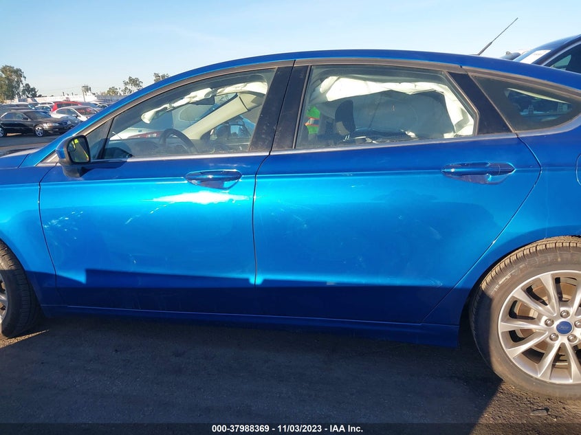 VIN 3FA6P0LU2HR313315 2017 FORD FUSION HYBRID SE