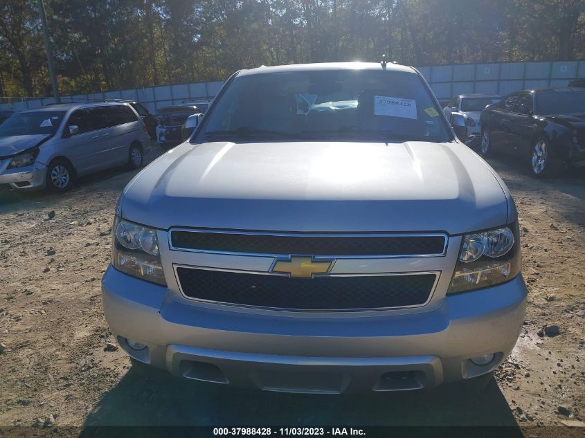 2013 CHEVROLET SUBURBAN 1500 LT - 1GNSCJE03DR201530