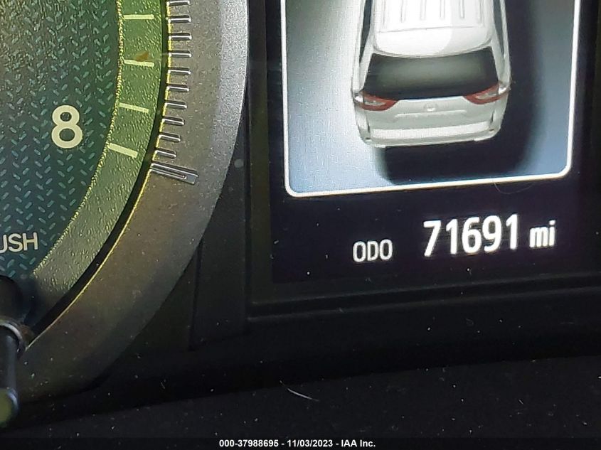 2019 TOYOTA SIENNA LE - 5TDKZ3DC9KS020820