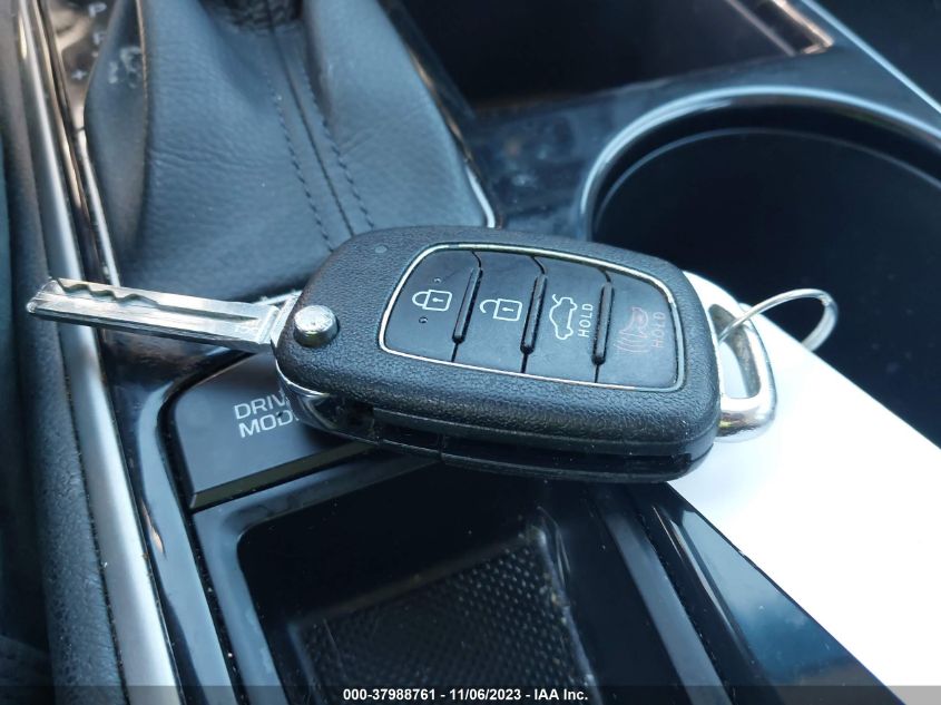 2018 HYUNDAI SONATA SE - 5NPE24AF9JH713185