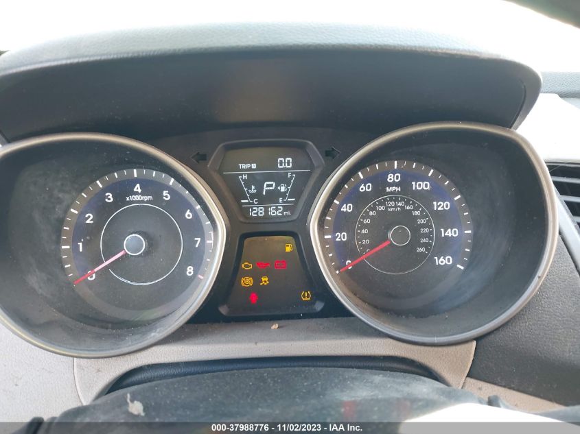2014 HYUNDAI ELANTRA SE - 5NPDH4AE9EH541313