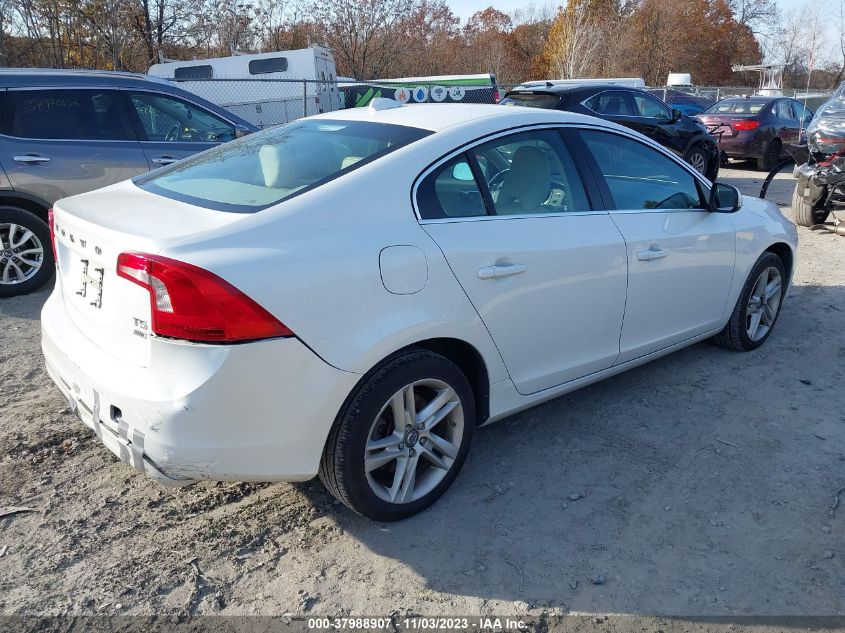 2014 VOLVO S60 T5/T5 PLATINUM - YV1612FH1E2286592