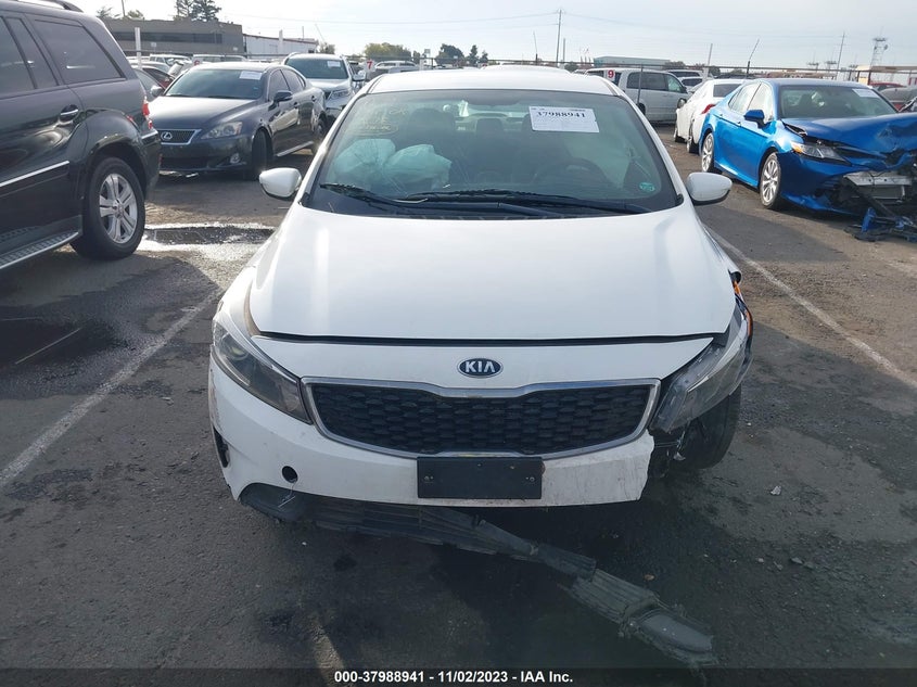 VIN 3KPFL4A79HE024241 2017 KIA FORTE S