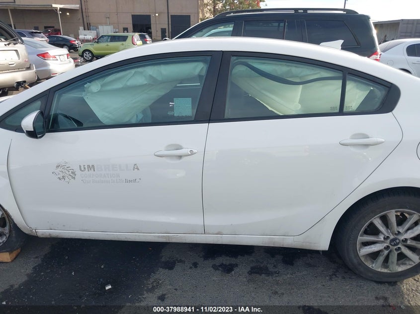 VIN 3KPFL4A79HE024241 2017 KIA FORTE S