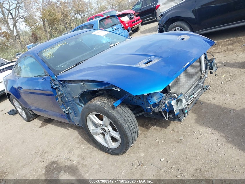 VIN 1FA6P8TH0J5159259 2018 FORD MUSTANG ECOBOOST