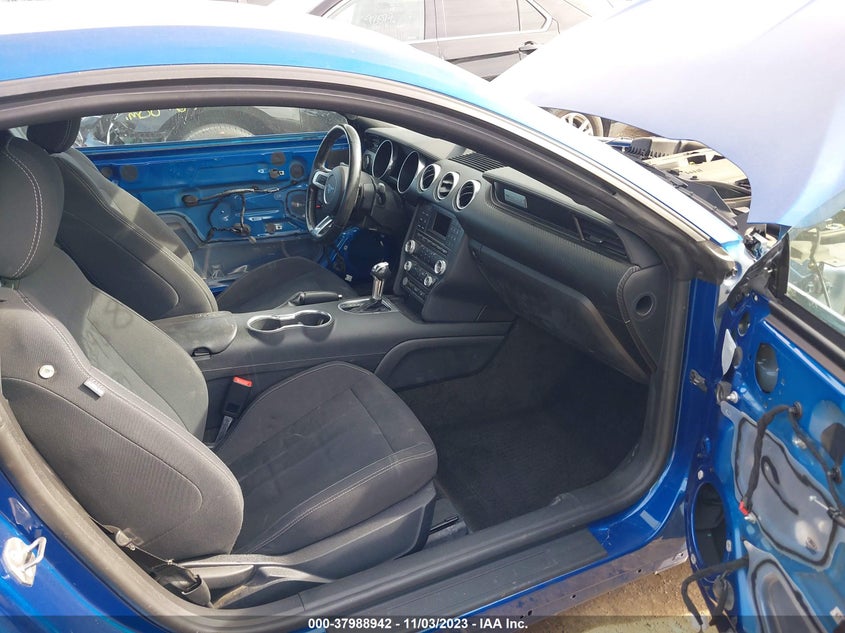 VIN 1FA6P8TH0J5159259 2018 FORD MUSTANG ECOBOOST