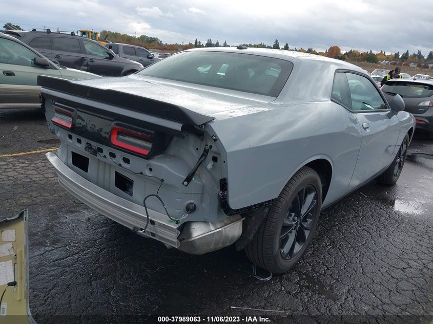 VIN 2C3CDZGG8NH129006 2022 DODGE CHALLENGER SXT