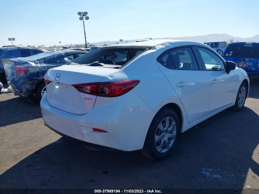 2016 MAZDA MAZDA3 I SPORT - JM1BM1T72G1279435