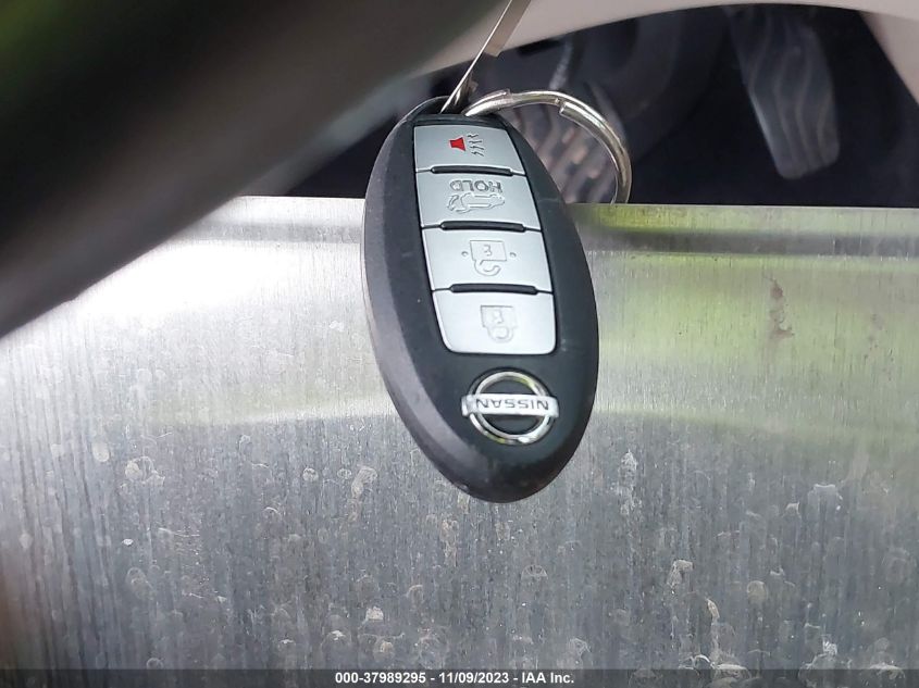 2016 NISSAN ROGUE SL - 5N1AT2MT2GC894471
