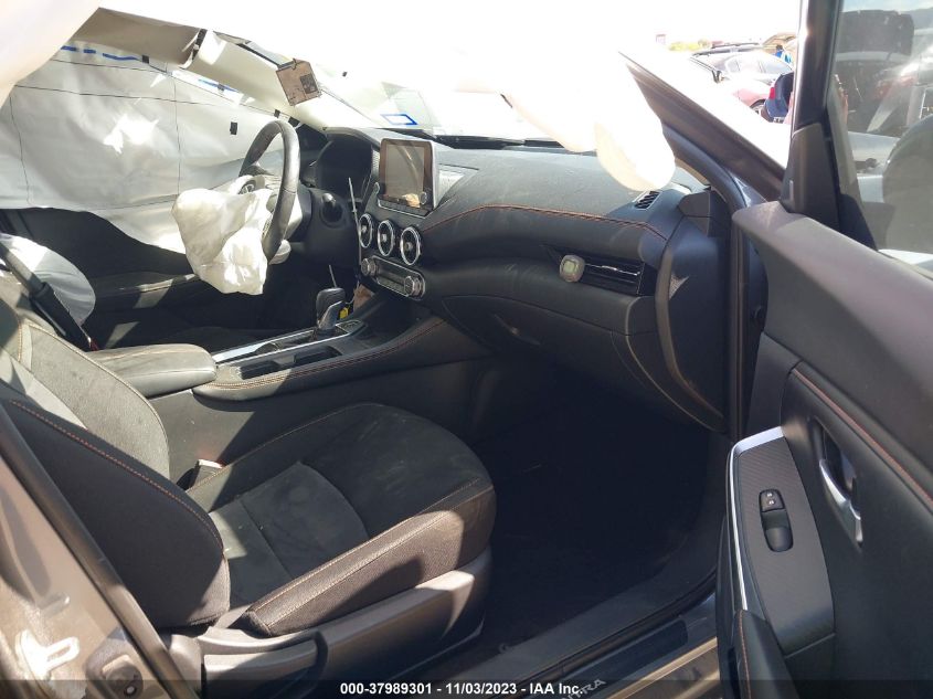2021 NISSAN SENTRA SR - 3N1AB8DV5MY242588