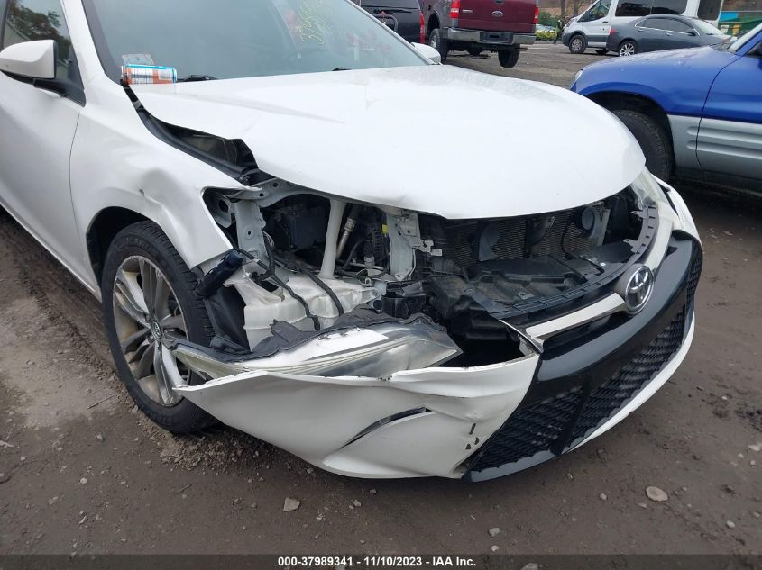 2015 TOYOTA CAMRY SE - 4T1BF1FK2FU058405