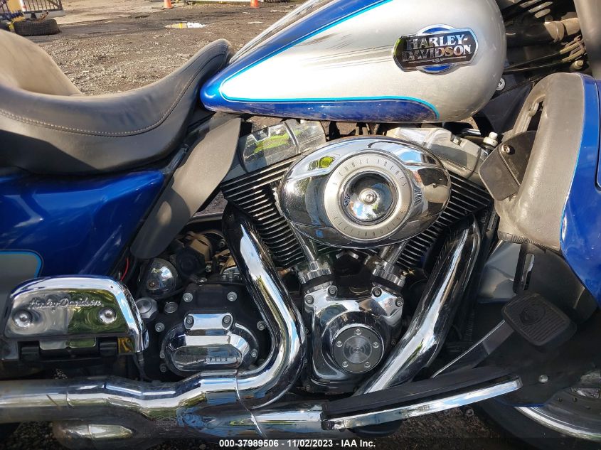 2010 HARLEY-DAVIDSON FLHTCU - 1HD1FC41XAB609754
