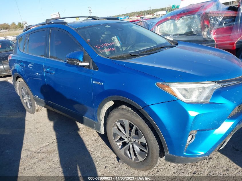 2017 TOYOTA RAV4 HYBRID XLE - JTMRJREV0HD078070
