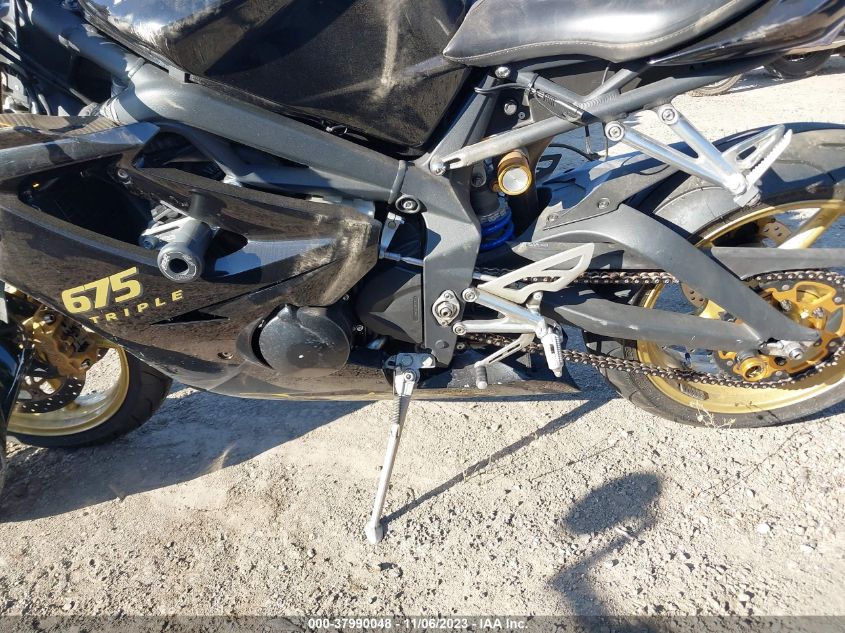 2008 TRIUMPH MOTORCYCLE DAYTONA 675 SMTD00NS68J341289