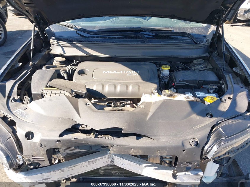 VIN 1C4PJLDB8KD207840 2019 JEEP CHEROKEE LIMITED