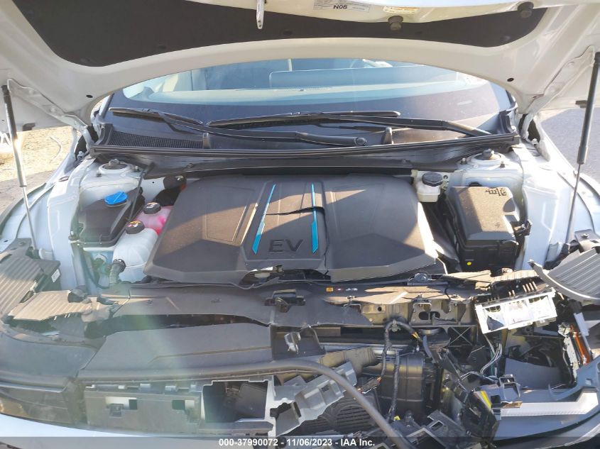 2022 HYUNDAI IONIQ 5 SE - KM8KMDAF6NU055944