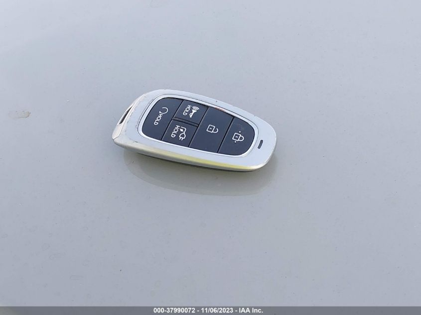 2022 HYUNDAI IONIQ 5 SE - KM8KMDAF6NU055944