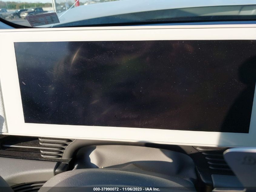 2022 HYUNDAI IONIQ 5 SE - KM8KMDAF6NU055944