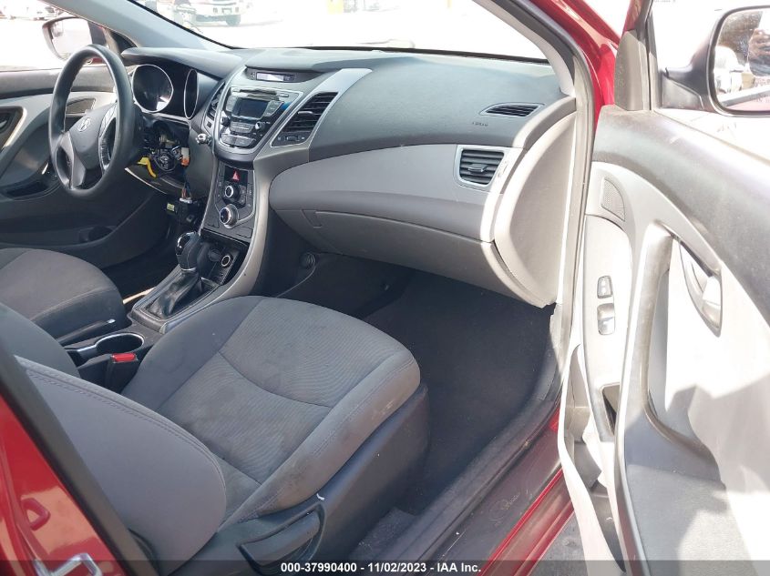 2015 HYUNDAI ELANTRA SE - 5NPDH4AE5FH561298