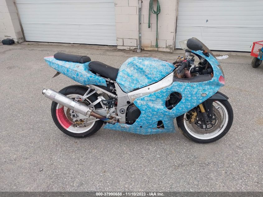 2002 SUZUKI GSX-R1000 - JS1GT74A222105450