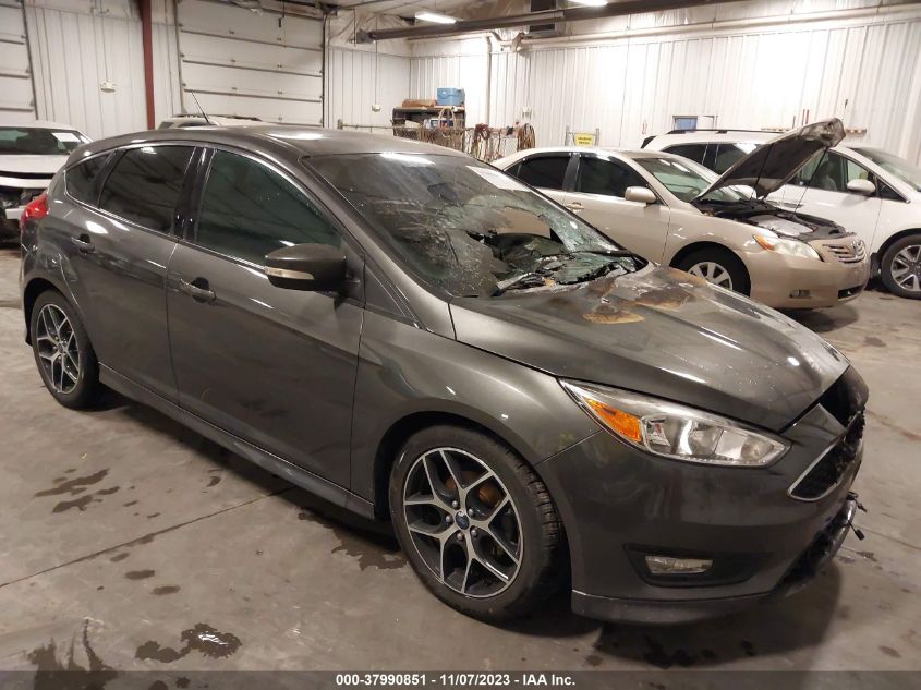 2016 FORD FOCUS SE - 1FADP3K22GL224916