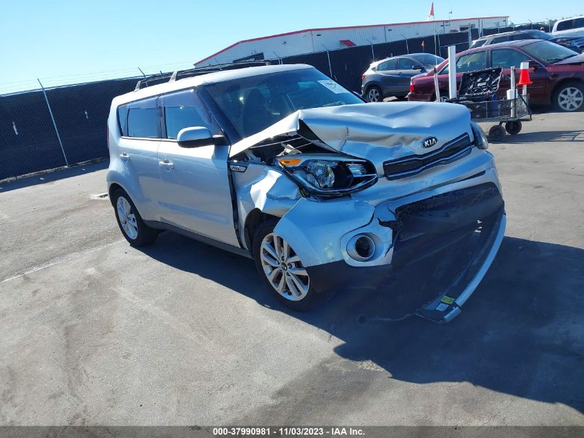 2018 KIA SOUL + - KNDJP3A53J7520813