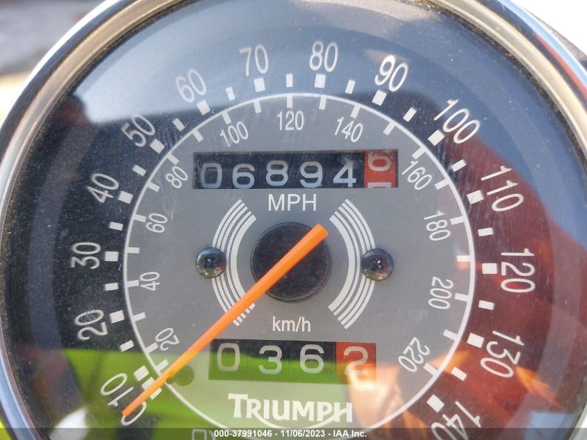 2009 TRIUMPH MOTORCYCLE BONNEVILLE - SMT900K189T398004