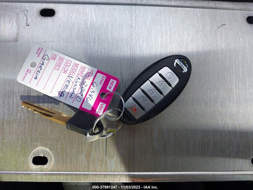 VIN 3N1CN8FV2LL871539 2020 NISSAN VERSA SR