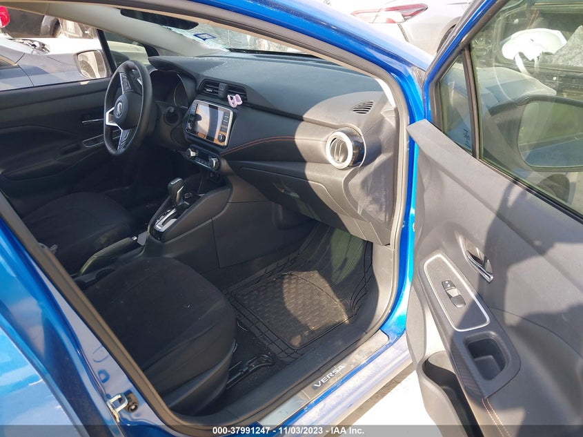 VIN 3N1CN8FV2LL871539 2020 NISSAN VERSA SR
