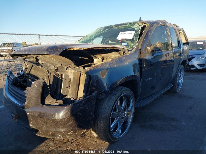 2013 GMC YUKON SLE - 1GKS1AE07DR220973