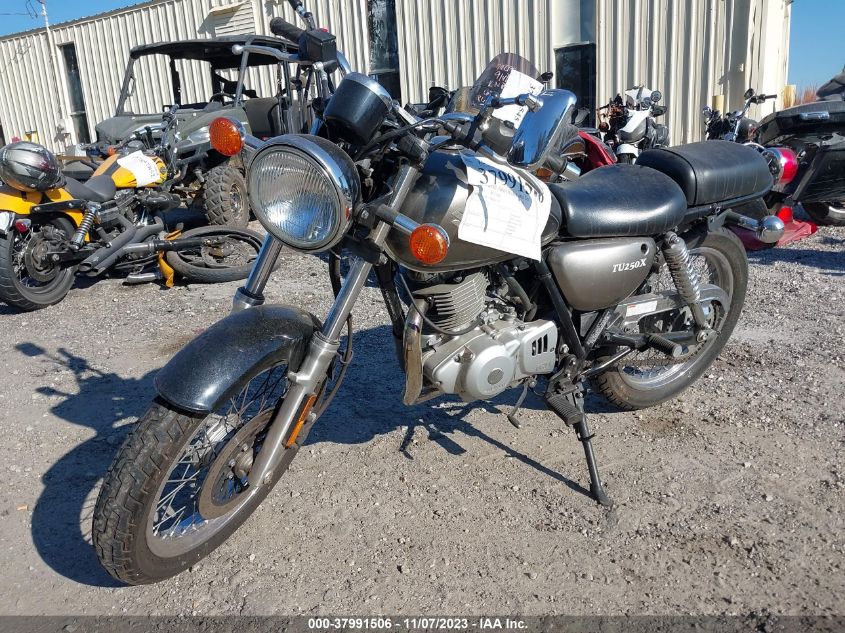 2011 SUZUKI TU250 X JS1NJ4CA5B2101258