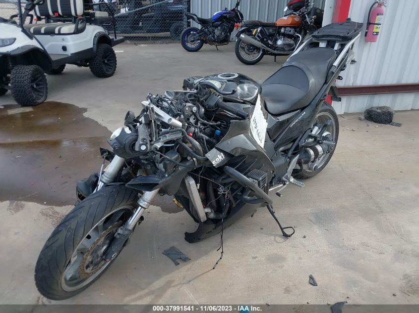 2011 KAWASAKI ZG1400 C JKBZGNC11BA007935
