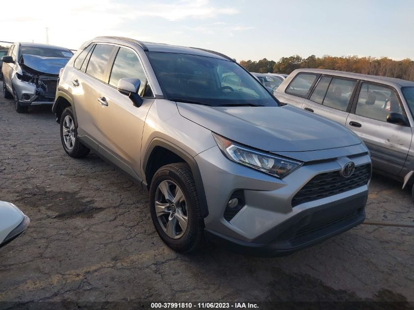 2020 TOYOTA RAV4 XLE - 2T3W1RFV3LC043506