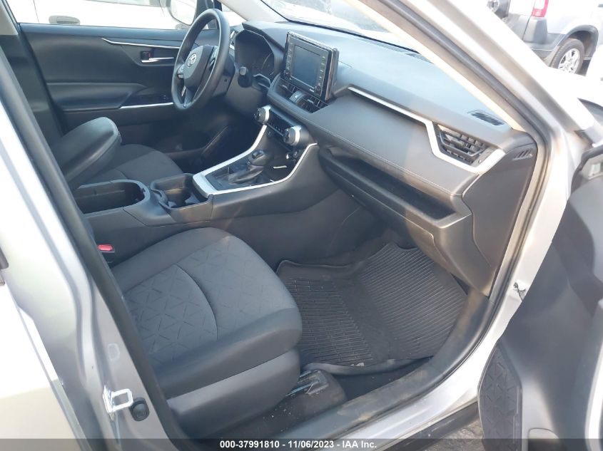 2020 TOYOTA RAV4 XLE - 2T3W1RFV3LC043506