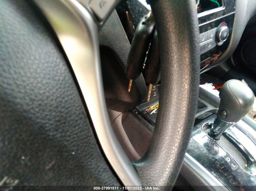 2014 NISSAN ROGUE S - 5N1AT2MV2EC848895