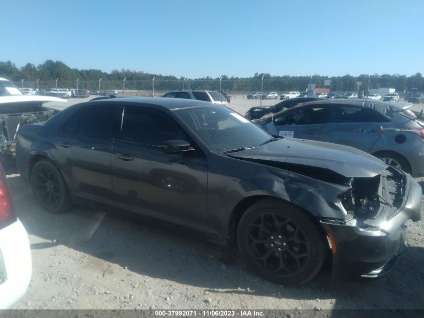 2019 CHRYSLER 300 TOURING - 2C3CCAAG4KH636865