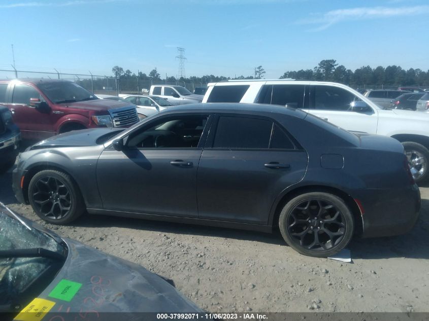 2019 CHRYSLER 300 TOURING - 2C3CCAAG4KH636865