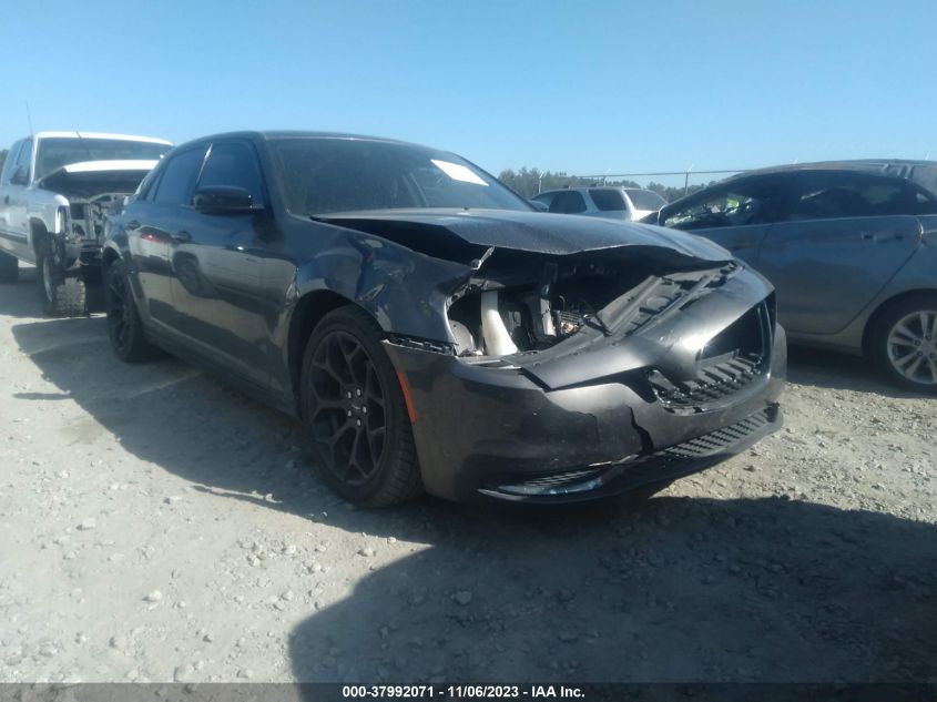 2019 CHRYSLER 300 TOURING - 2C3CCAAG4KH636865