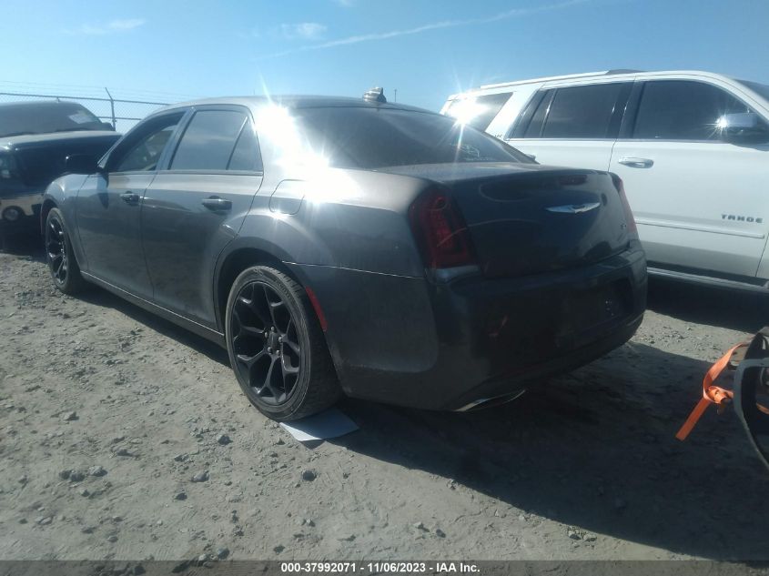 2019 CHRYSLER 300 TOURING - 2C3CCAAG4KH636865