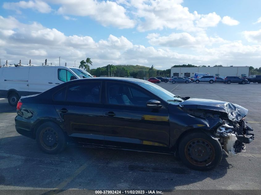 2014 VOLKSWAGEN JETTA 1.8T SE - 3VWD17AJ5EM406629