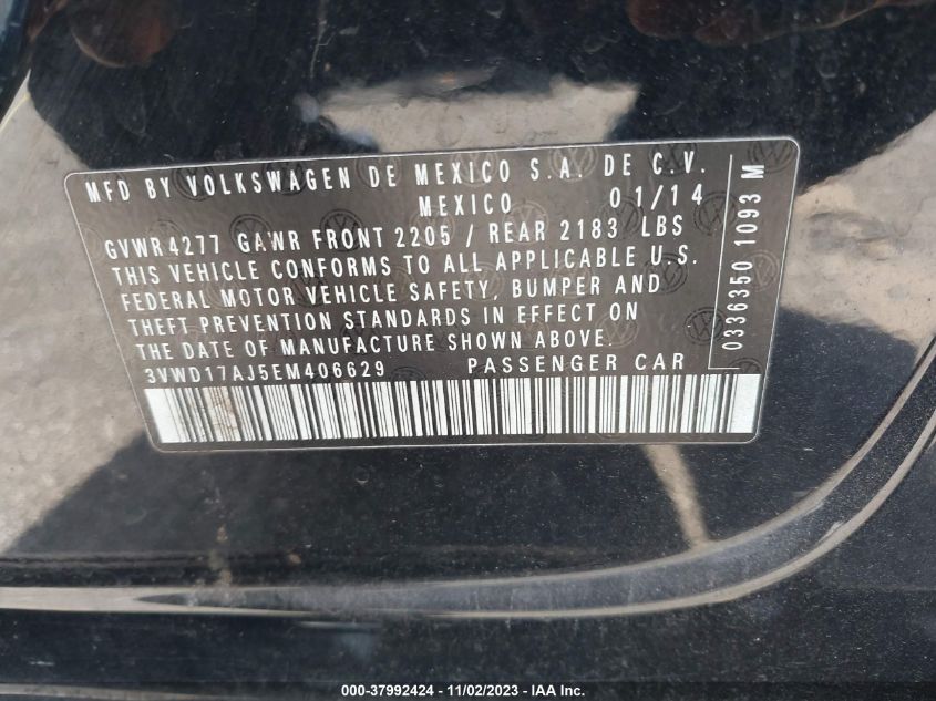 2014 VOLKSWAGEN JETTA 1.8T SE - 3VWD17AJ5EM406629